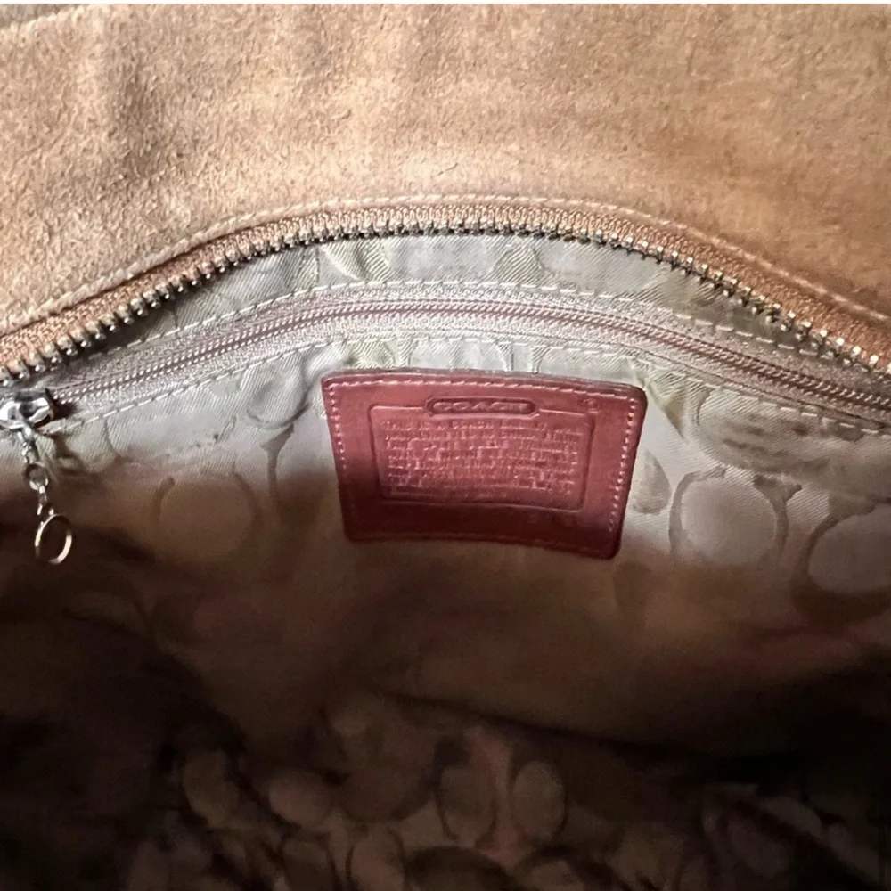 Coach Brown Leather Shoulder Bag - Picture 7 of 11